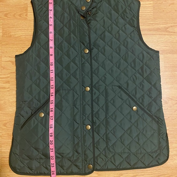 Lands’ End Insulated Petite Women’s Vest - Picture 8 of 11